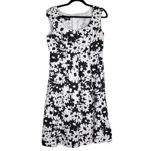 Black Label by Evan Picone Black & White Floral Flowy Dress Size 6